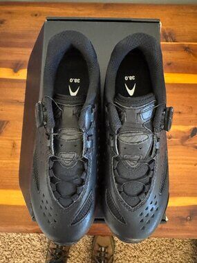 Lake CX177 road shoes